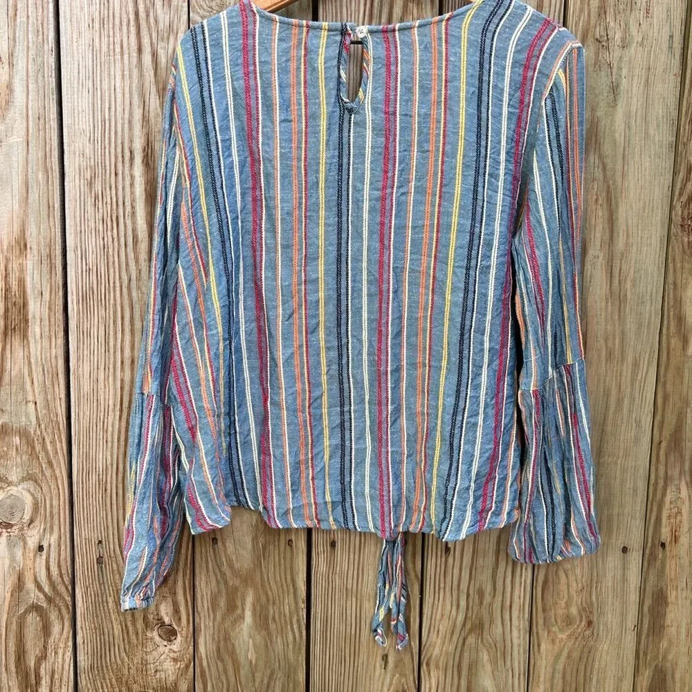 Multi color light weight button down with tie waist. - Picture 4 of 6